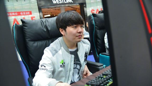 体育足协官宣2023年中超将扩军至18支队