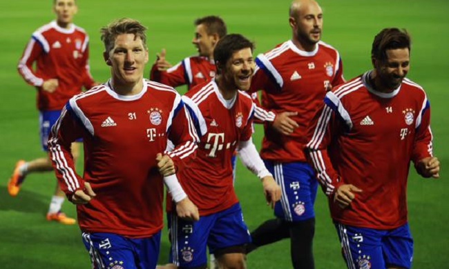 再访脱贫村 振兴气象新丨一拿一放完成种菜 江河村的大棚有多智能？.