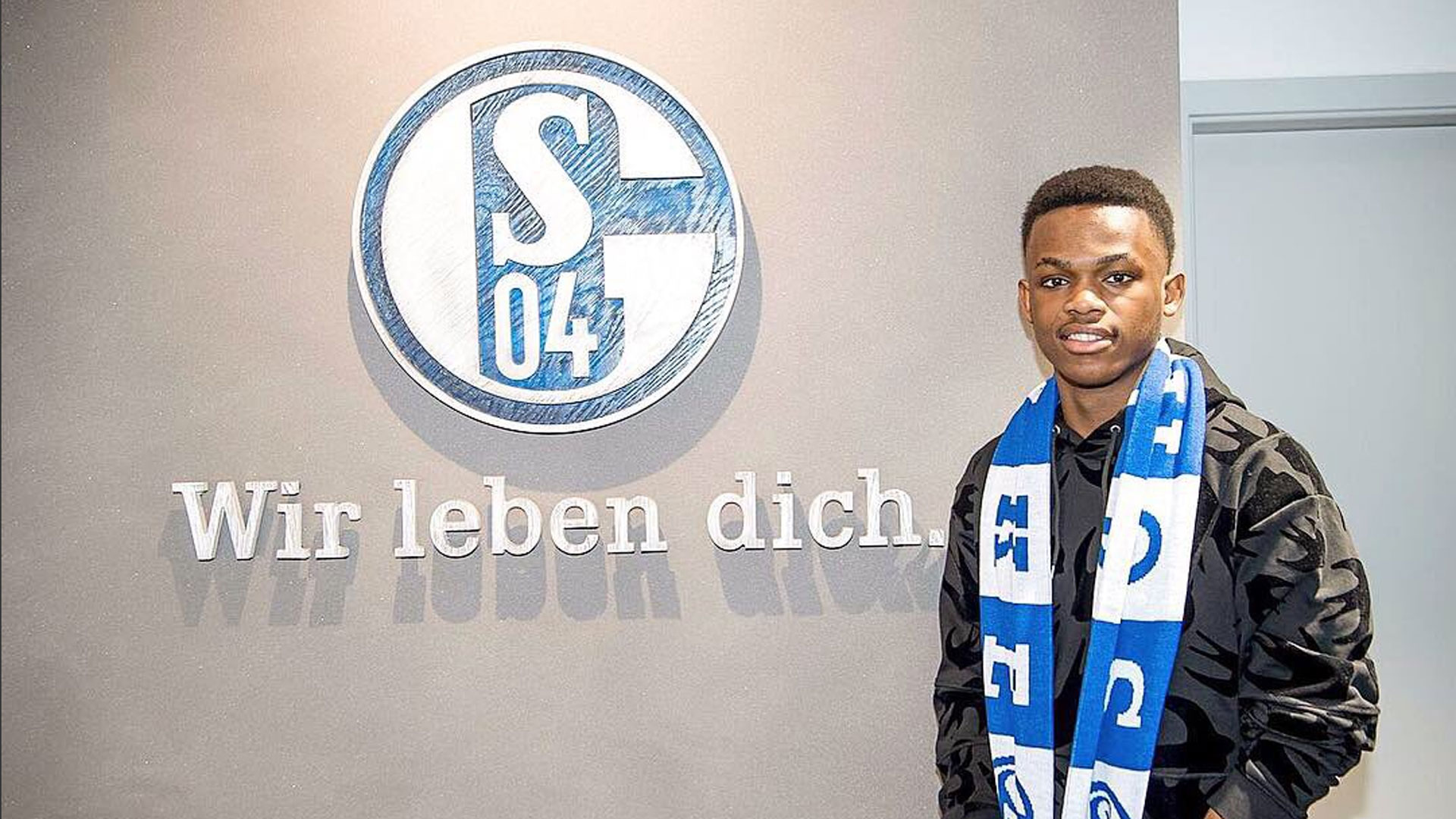 迷对中超比 迷对中超比