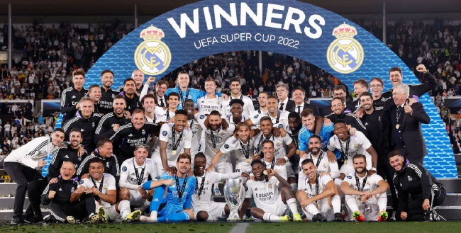 双方的中场 双方的中场